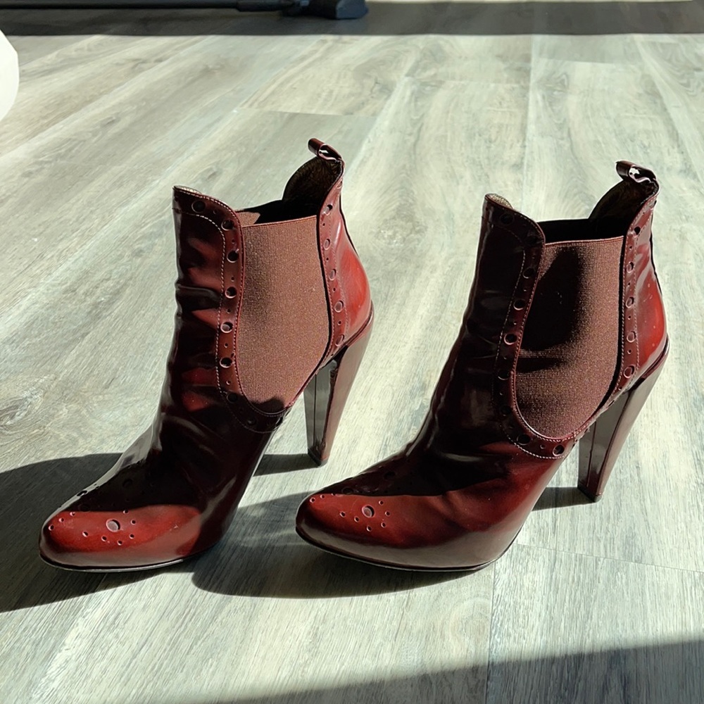 Pura Lopez Burgundy Booties size 39